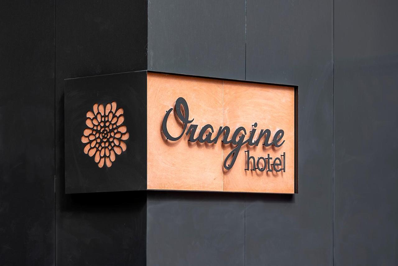 Hotel Orangine L'Hospitalet de Llobregat Dış mekan fotoğraf