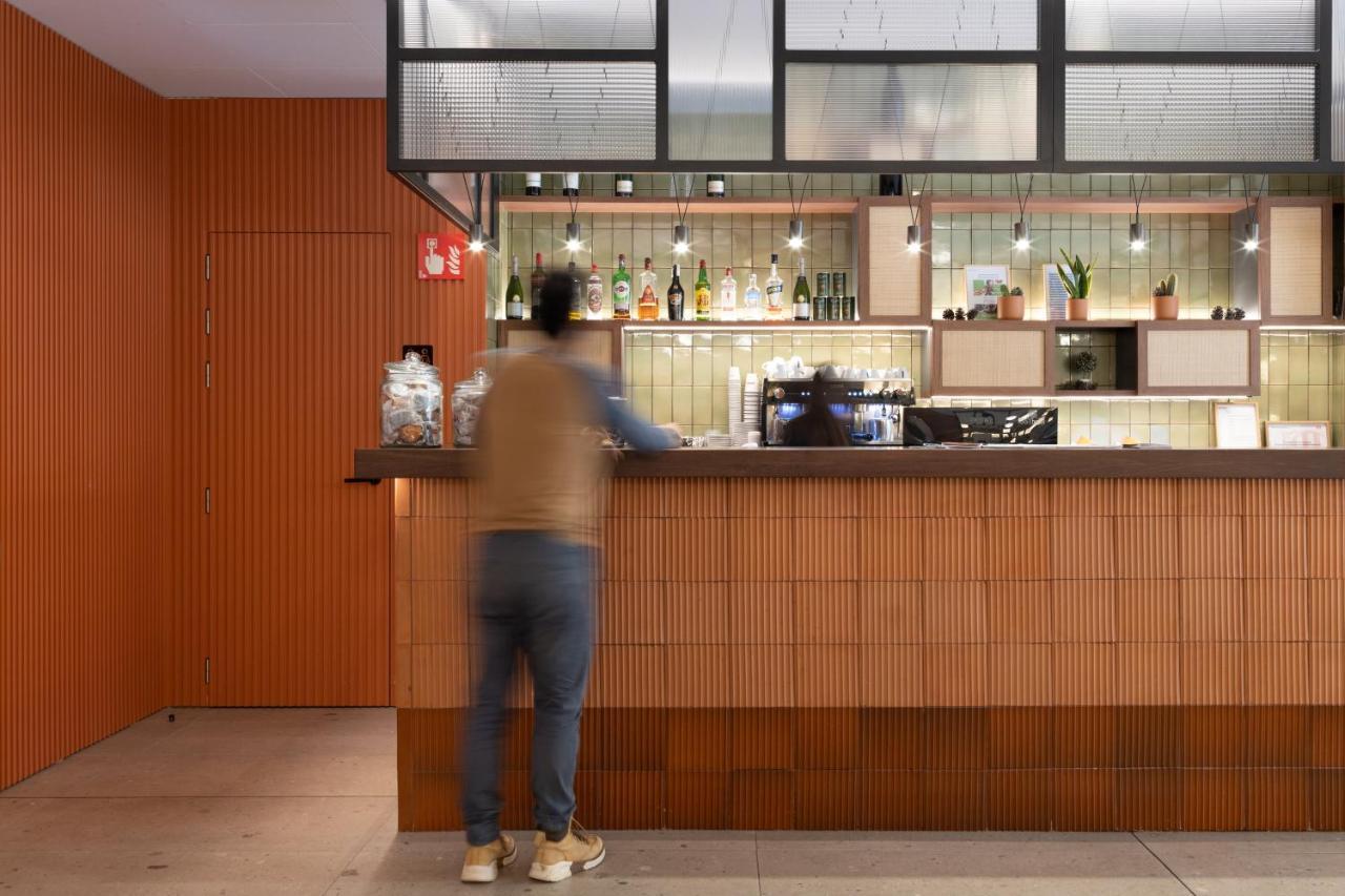 Hotel Orangine L'Hospitalet de Llobregat Dış mekan fotoğraf