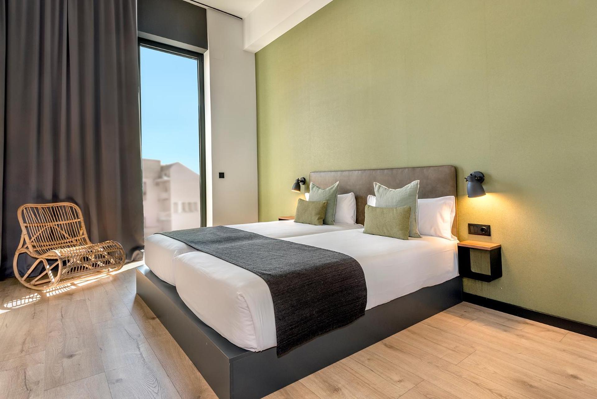 Hotel Orangine L'Hospitalet de Llobregat Dış mekan fotoğraf